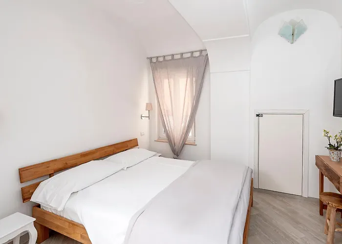 The Sun By Alle Stelle Bed & Breakfast 4*