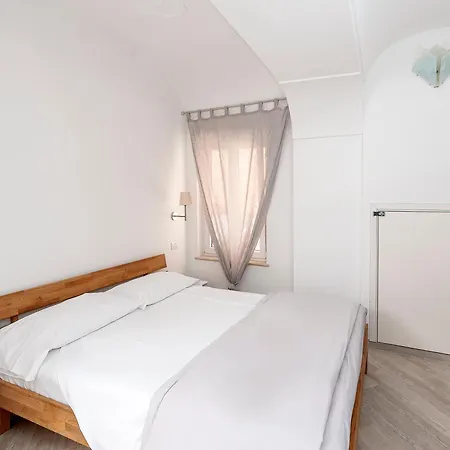 The Sun Alle Stelle Bed & Breakfast *
